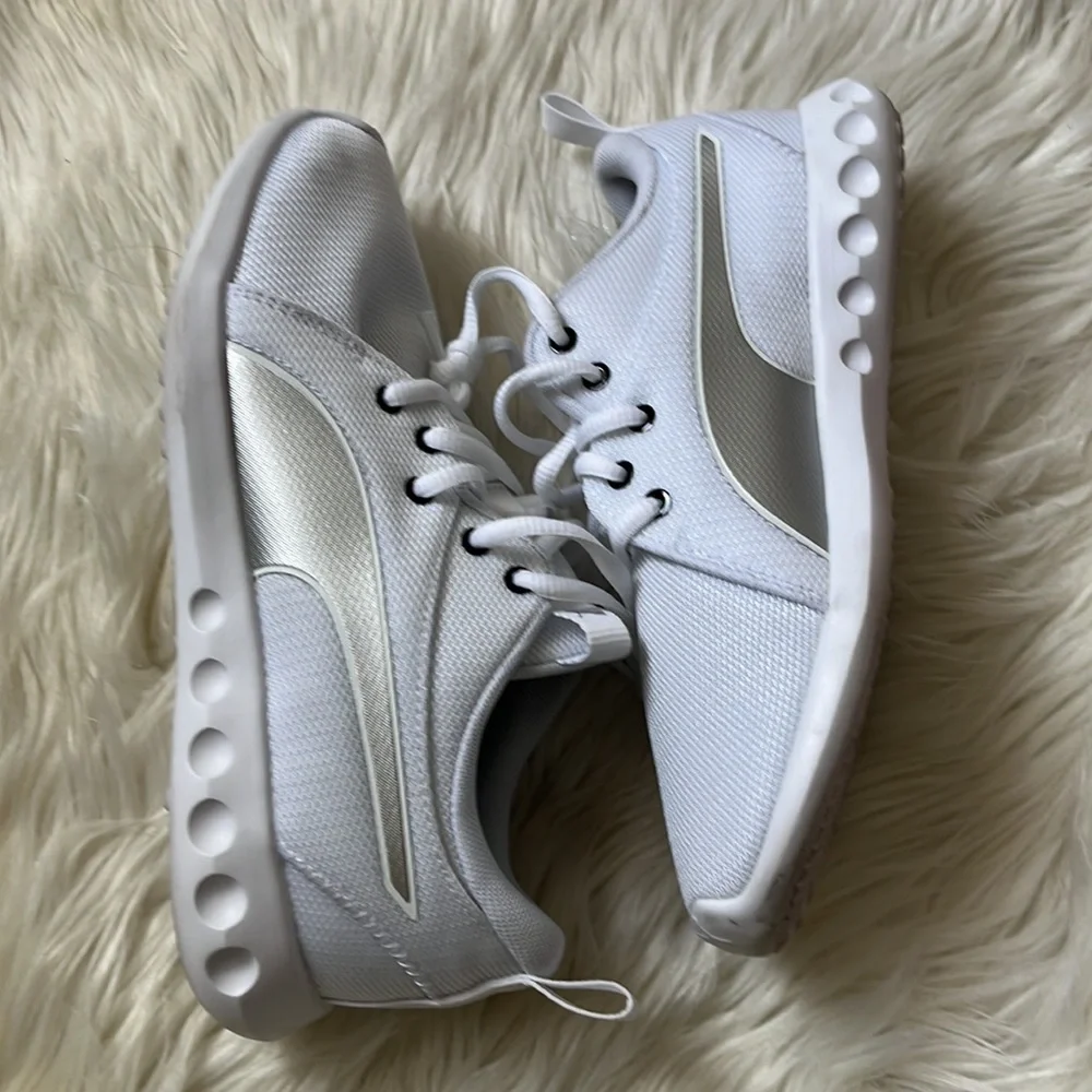 Puma Carson - Picture 3 of 6